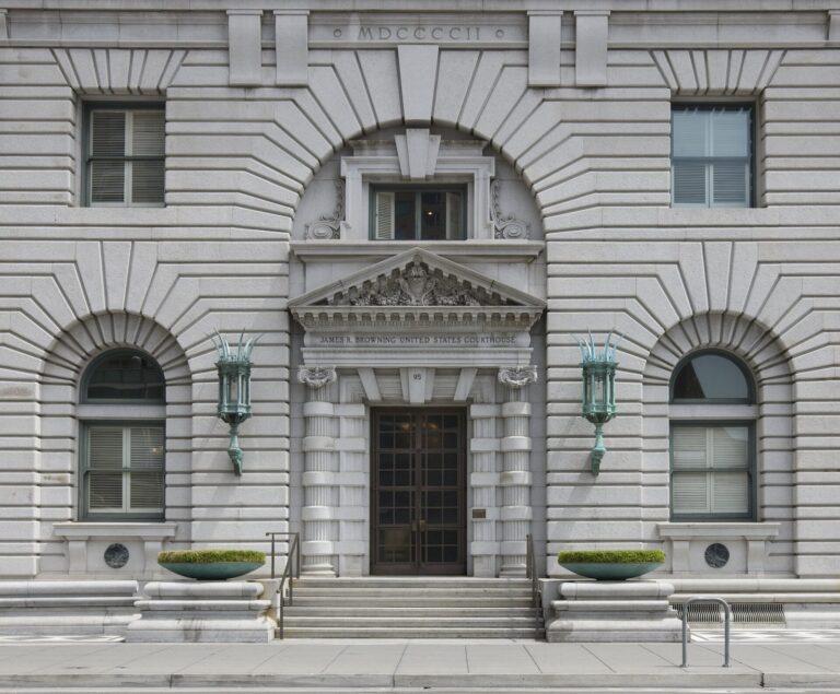 Primary entrance, James R. Browning U.S. Court of Appeals Building, San Francisco (Ninth Circuit)